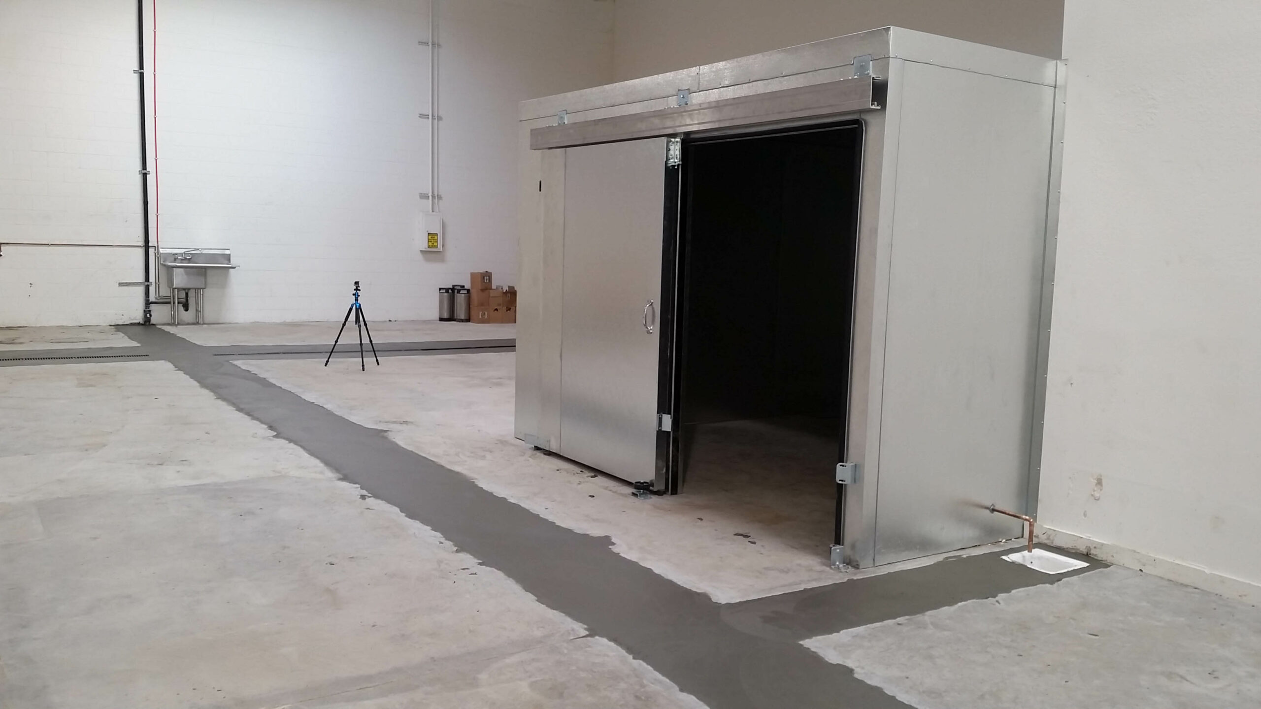 Walk-In Cooler - 23' x 11.5' x 9' H